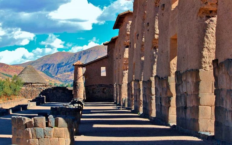 Sun Route tour Puno Cusco