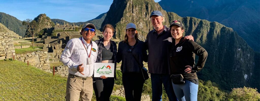 Tour Valle Sagrado con Moray y Machu Picchu