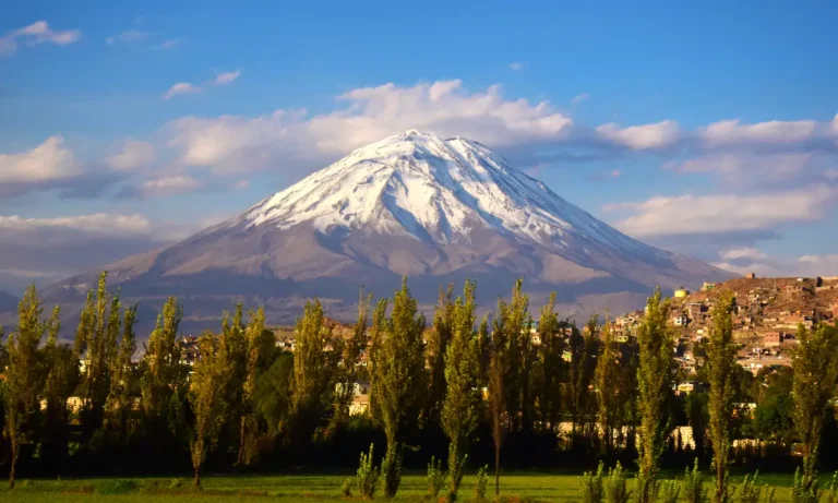 el-volcan-misti-datos-curiosos-de-arequipa