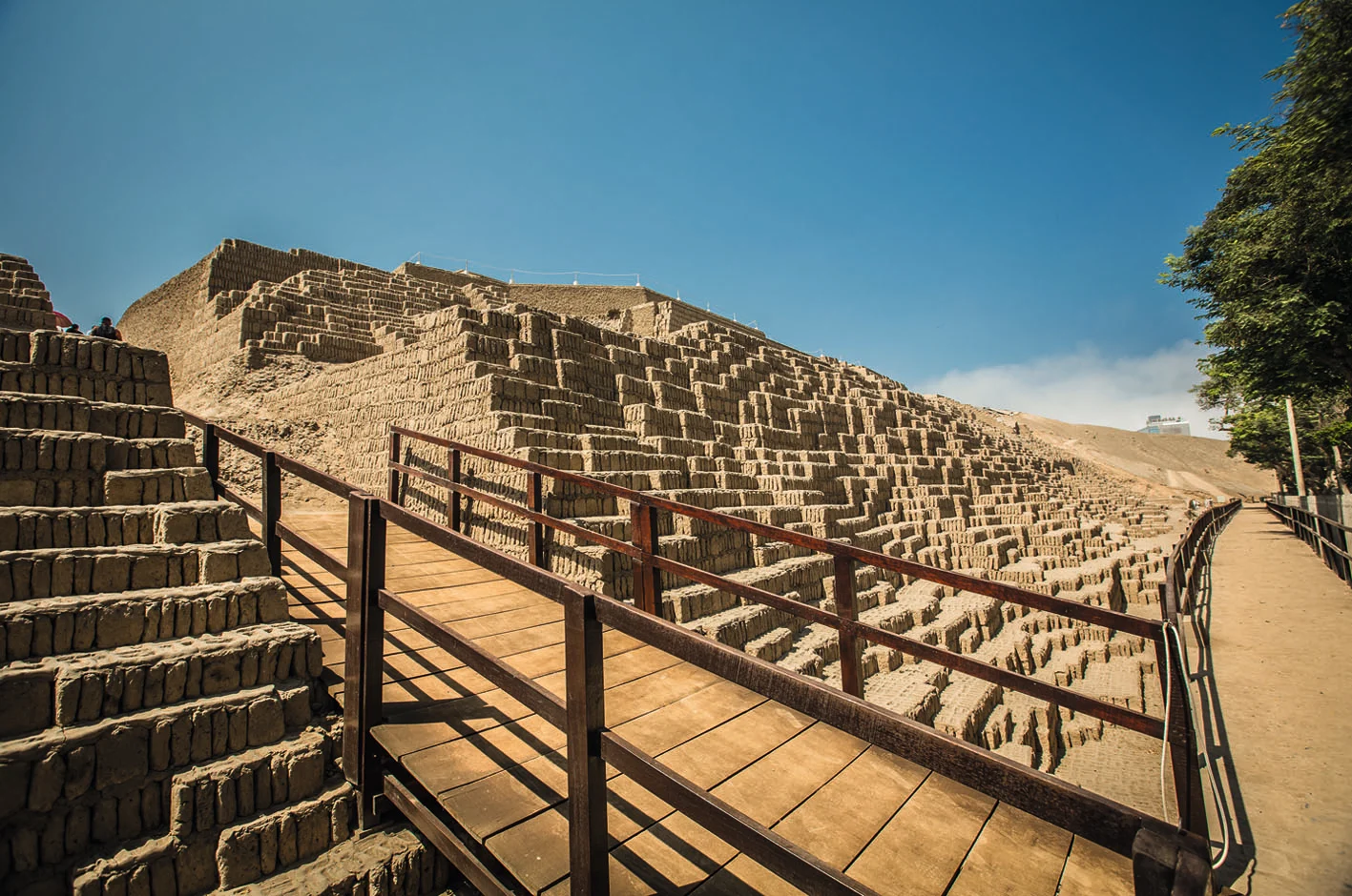Huaca pucllana