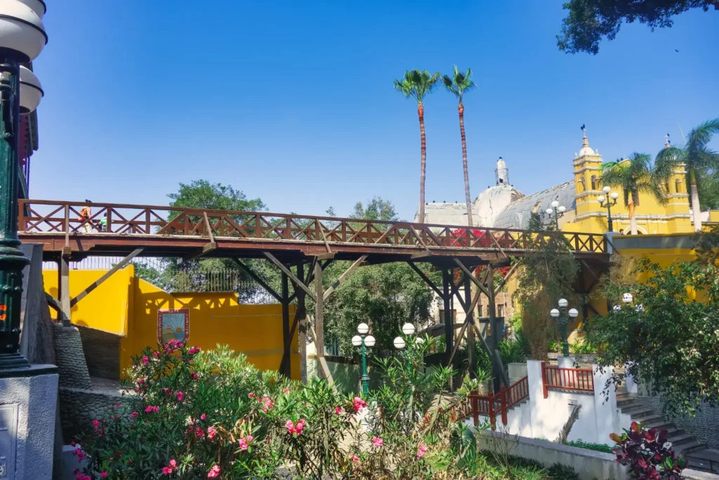 Barranco: The Bridge of Sighs