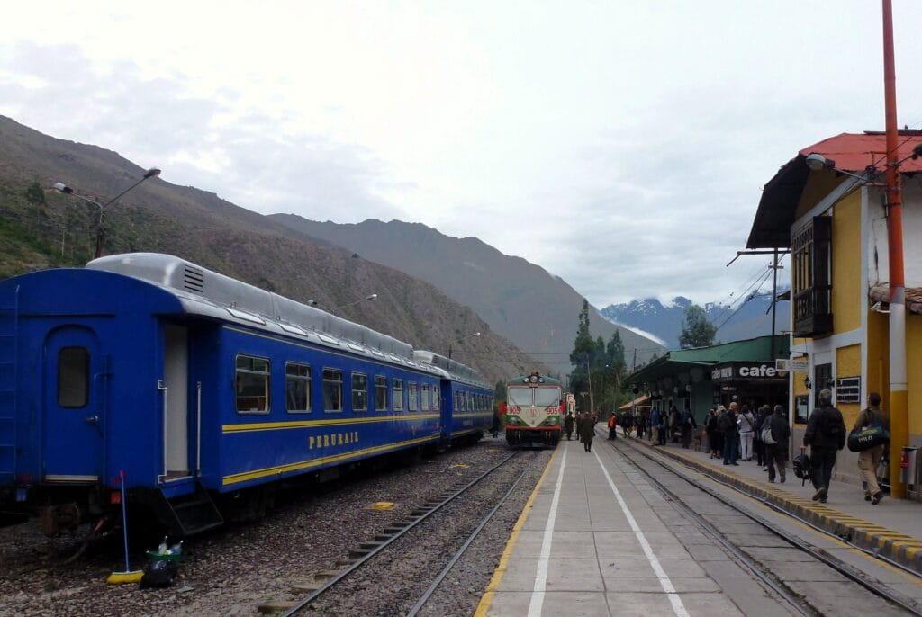 Estacion tren Ollantaytambo