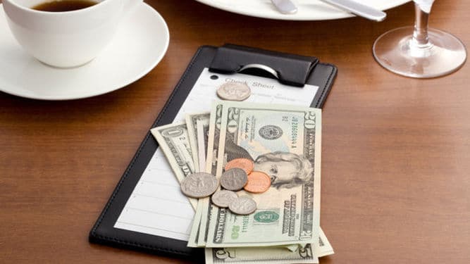 Propinas en Perú: cuánto dejar en restaurantes, tours y hoteles - Propinas en hotel Propinas en hotel