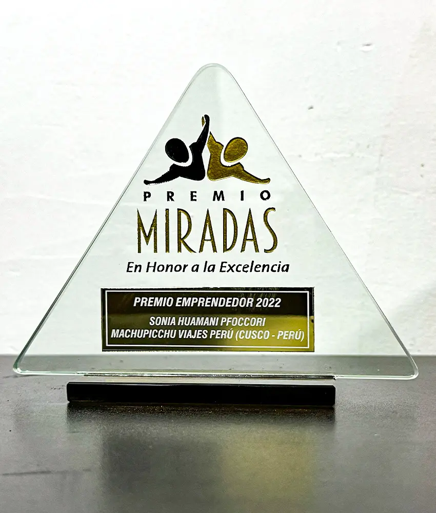 Nuestros Premios y Reconocimientos - premios mirada premios mirada